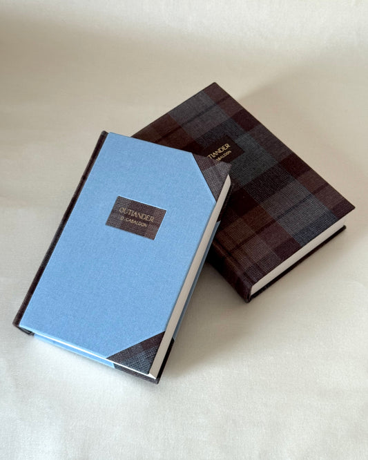 Outlander - single volume